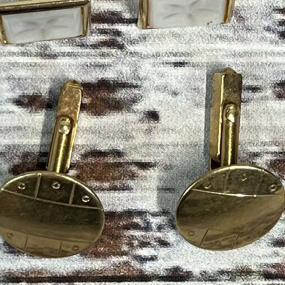 Vintage Set of 4 Mens Cufflinks Antique Cars Circles Mother of Pearl Gold Silver